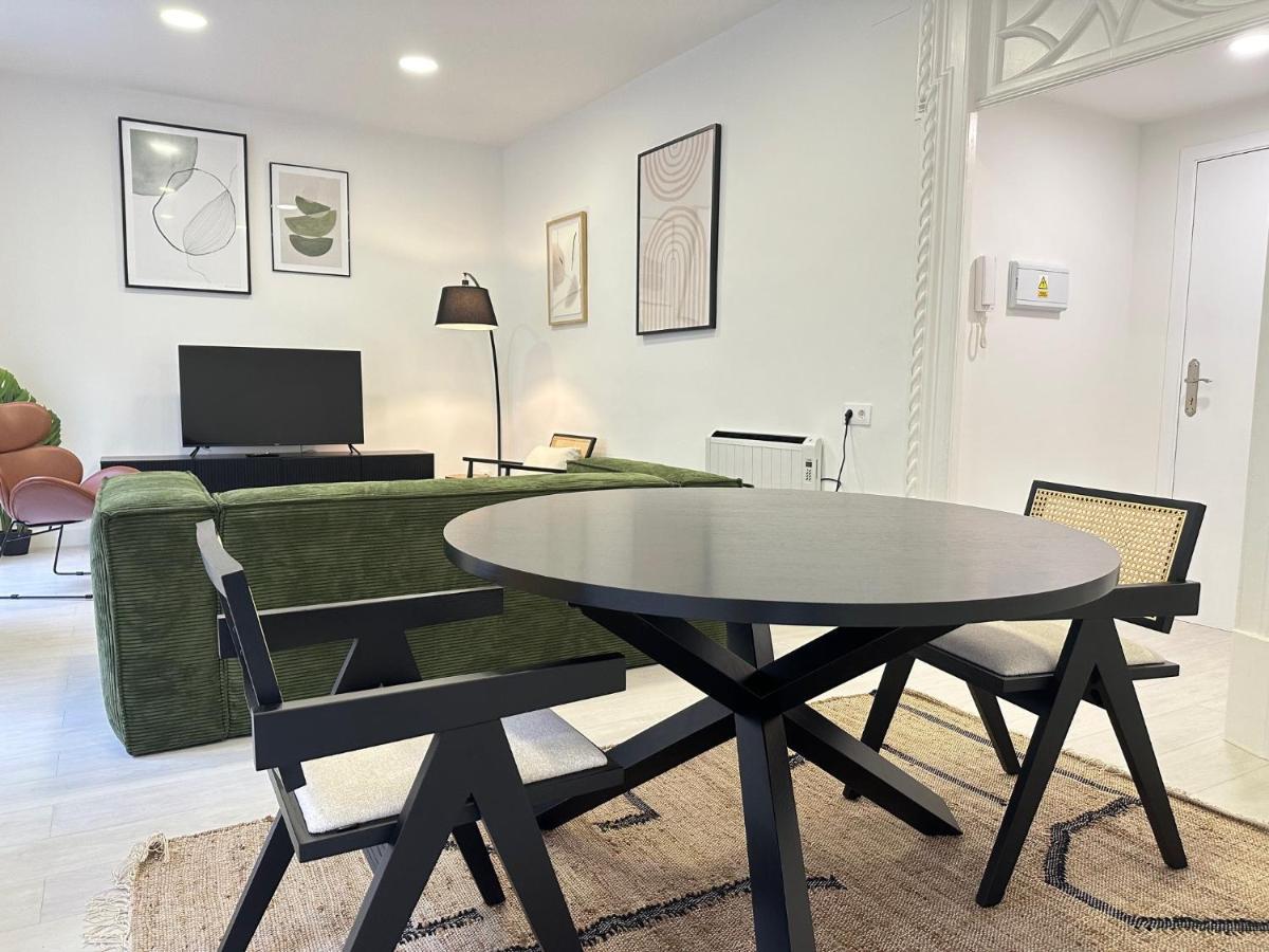 Elegante Hogar En El Centro Apartment Vigo Exterior photo